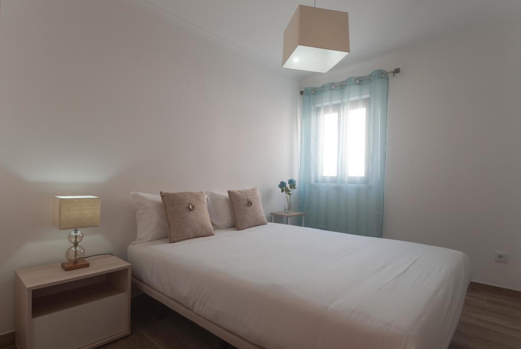 Westside Beach House Пеніші Екстер'єр фото