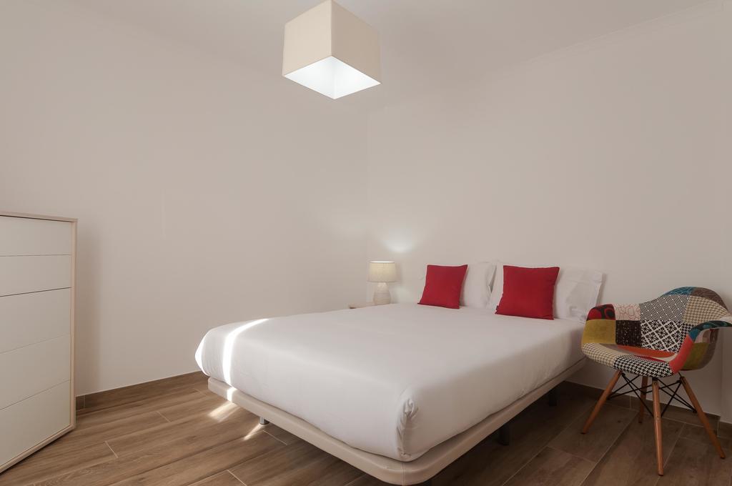 Westside Beach House Пеніші Екстер'єр фото